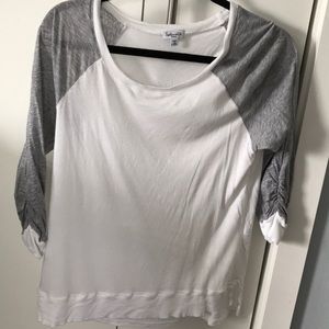 Splendid Baseball tee/pullover size S